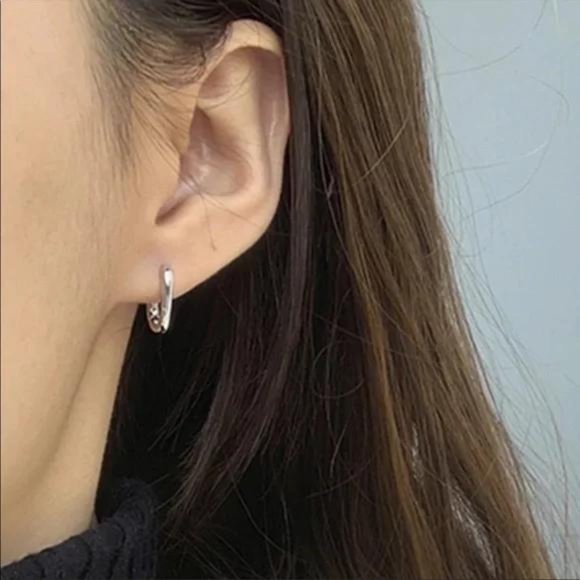 OVAL HOOPS 925 STERLING SILVER EARRINGS - Picture 3 of 6